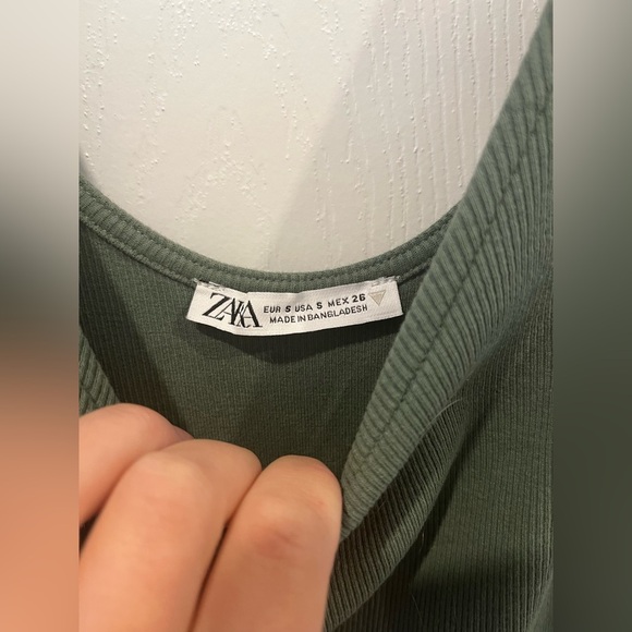 Womens Size Small Green Sleeveless Dress Zara comfy Stretchy tie feature - Picture 4 of 4